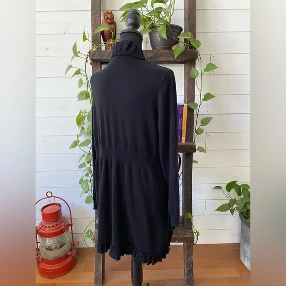 Valerie Steven’s: Elegant Black Open-Front Cardigan Sweater with Ruffle Trim - Picture 4 of 17